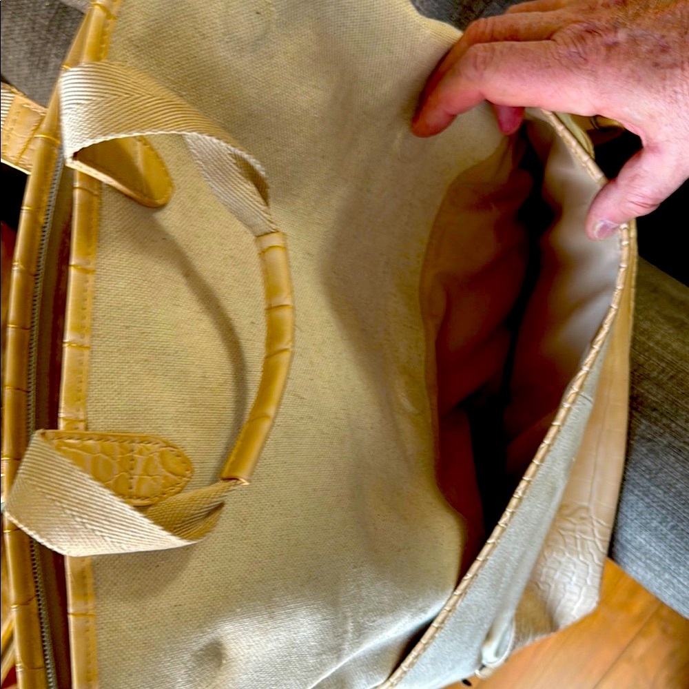 Beis Backpack - image 5